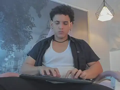 Snapshot of Xfire_boy69 chatting on November 2025 08:19:02 PM Xfire boy69 online show from November 2025 08:19:02 PM