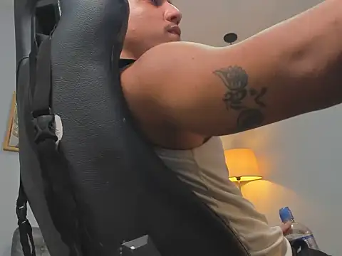 Xfire boy69 online show from February 2026 12:59:01 AM