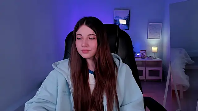 Kimmie shine online show from April 2026 09:36:02 AM