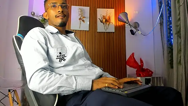 Darwin mayo online show from September 2025 05:17:01 PM