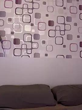 SweetTeenGirl online show from November 2025 08:20:01 PM