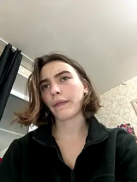 Snapshot of ZariaFlame chatting on November 2025 09:11:01 PM ZariaFlame online show from November 2025 09:11:01 PM