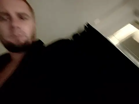 Snapshot of Vladyslav30 chatting on October 2025 10:34:02 PM Vladyslav30 online show from October 2025 10:34:02 PM