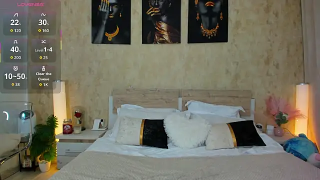 Snapshot of ParissHiltonX chatting on October 2025 05:00:02 AM ParissHiltonX online show from October 2025 05:00:02 AM