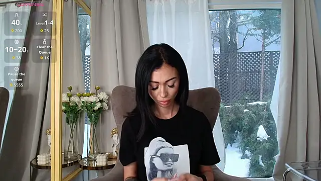 ParissHiltonX online show from February 2026 05:49:01 AM