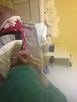 Snapshot of qnawafp chatting on September 2025 05:25:01 PM qnawafp online show from September 2025 05:25:01 PM