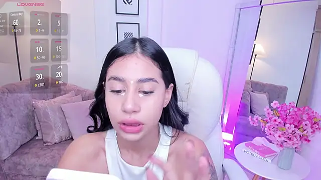 Snapshot of miranda_crawfor chatting on December 2025 12:25:02 PM miranda crawfor online show from December 2025 12:25:02 PM