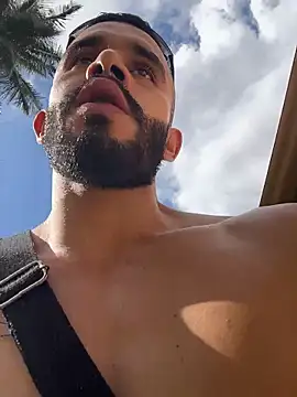 Snapshot of Jacksonfranco chatting on November 2025 08:21:01 PM Jacksonfranco online show from November 2025 08:21:01 PM