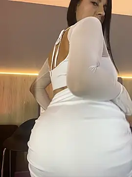 Atenea Clerk online show from April 2026 12:03:02 PM