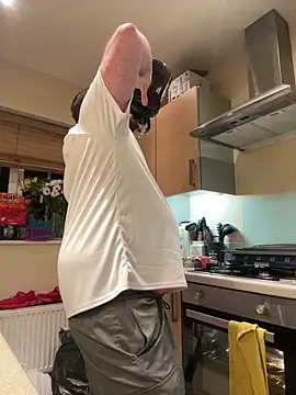 Snapshot of different-strokes chatting on December 2025 06:04:01 PM different-strokes online show from December 2025 06:04:01 PM