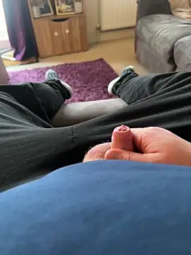 Snapshot of different-strokes chatting on January 2026 10:41:02 AM different-strokes online show from January 2026 10:41:02 AM