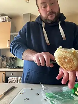 Snapshot of different-strokes chatting on February 2026 02:04:02 PM different-strokes online show from February 2026 02:04:02 PM