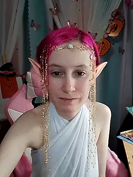 Fuzzy Unicorn online show from October 2025 07:21:02 PM