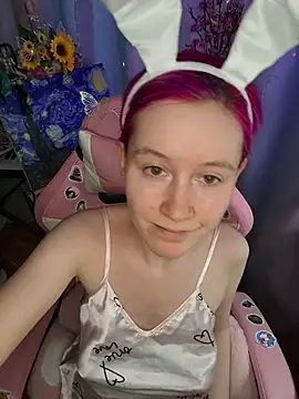 Fuzzy Unicorn online show from July 2026 10:40:01 AM