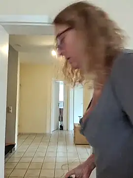 HotWifeLyn68 online show from March 2026 10:55:01 AM