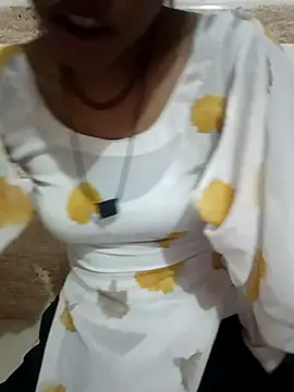 Snapshot of Geeta-satr chatting on November 2025 04:38:02 PM Geeta-satr online show from November 2025 04:38:02 PM