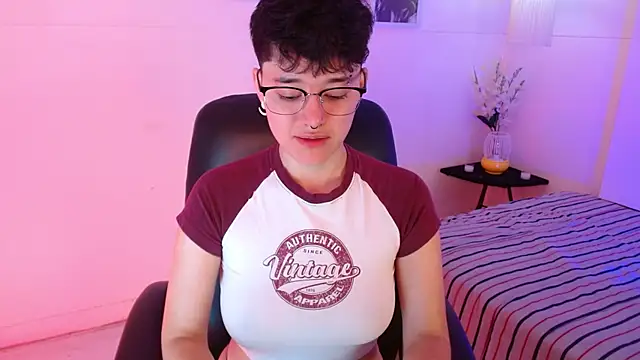 jeroharper online show from September 2025 02:44:01 PM