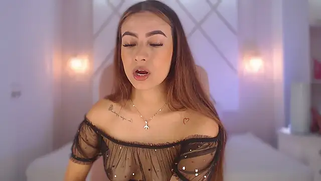 Snapshot of isabellashine chatting on September 2025 01:55:01 PM isabellashine online show from September 2025 01:55:01 PM