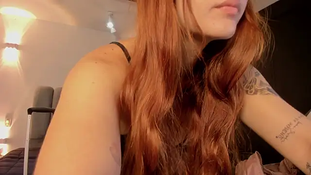 AlliceLover online show from April 2026 12:06:02 PM