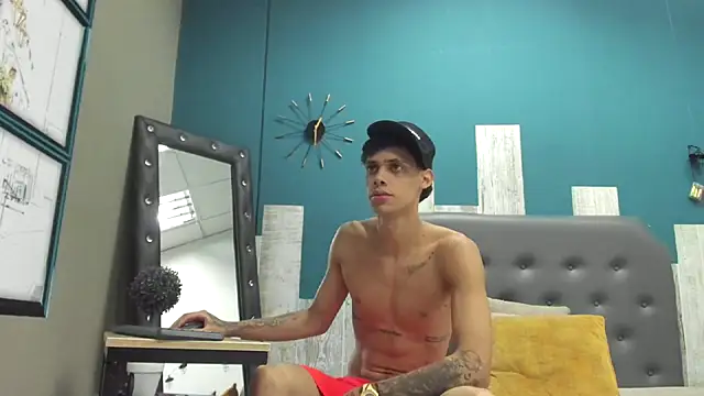 Ian1  online show from November 2025 12:27:02 PM