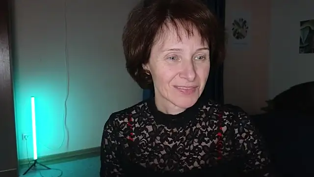 Snapshot of Lia_Tito chatting on October 2025 03:25:01 PM Lia Tito online show from October 2025 03:25:01 PM