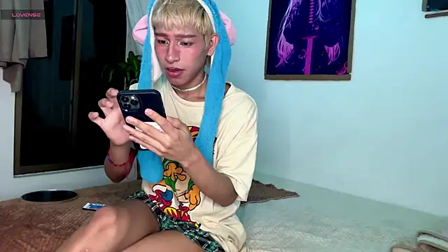 taichi bluy online show from December 2025 11:21:01 PM