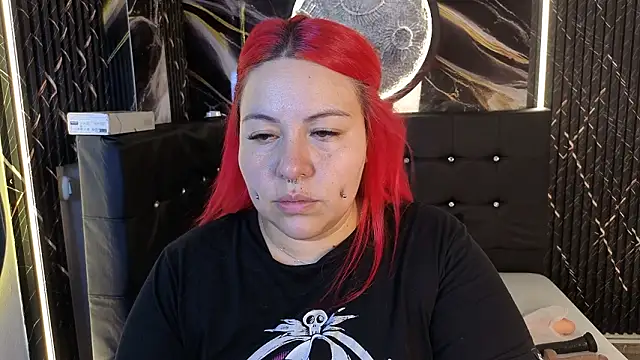 Witch Scarlet online show from March 2026 11:48:01 PM