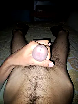 loveblzz online show from July 2026 12:07:02 PM