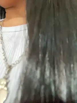 Rosa 25x online show from March 2026 12:32:01 PM