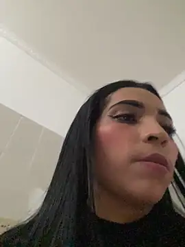 Rosa 25x online show from May 2026 01:08:01 PM