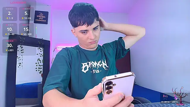 Lucass love online show from October 2025 04:29:02 PM