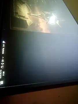 Snapshot of Veww1313 chatting on October 2025 11:54:02 AM Veww1313 online show from October 2025 11:54:02 AM