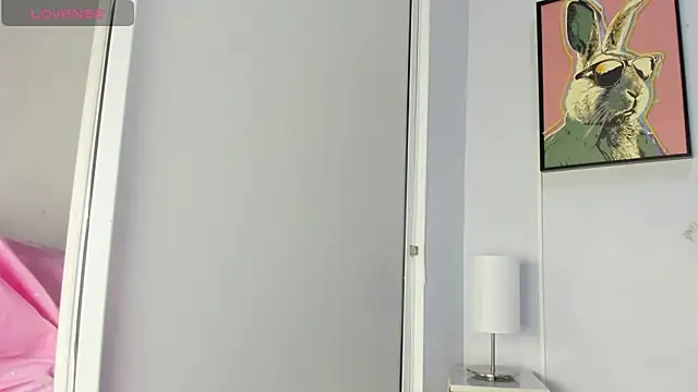 dulce fiore07 online show from April 2026 12:31:01 PM