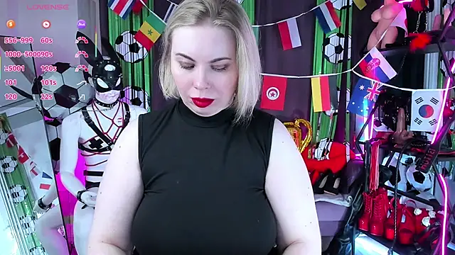 Snapshot of Anna_Maxwell chatting on June 2026 01:52:02 AM Anna Maxwell online show from June 2026 01:52:02 AM