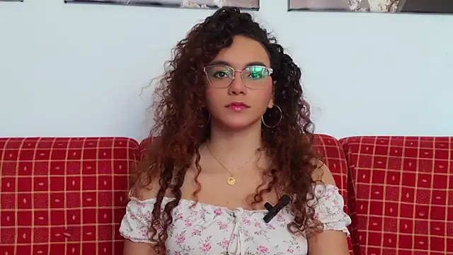 Taylor Tina online show from February 2026 03:00:01 PM