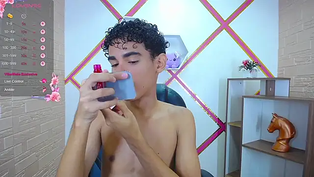 Blake Mils online show from September 2025 04:23:02 PM