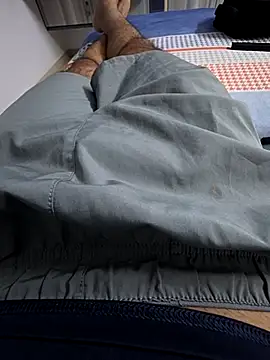 black-beast123 online show from November 2025 06:11:02 PM