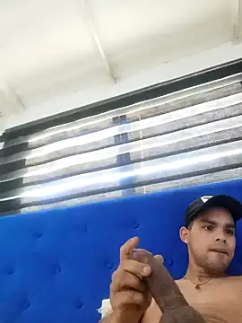 Snapshot of jhoi95 chatting on September 2025 09:27:02 PM jhoi95 online show from September 2025 09:27:02 PM