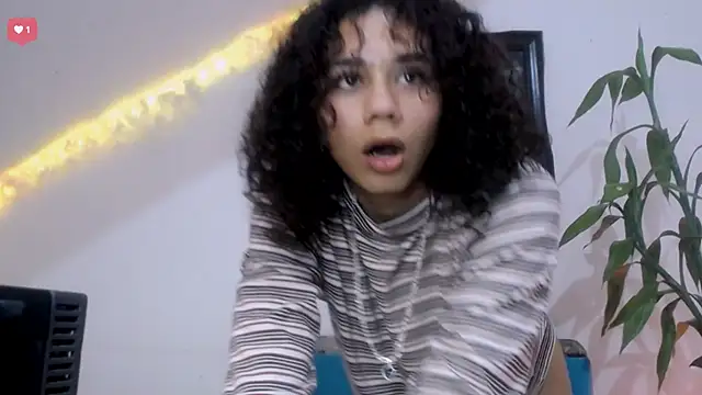 Nocturnawitch online show from September 2025 04:02:02 AM