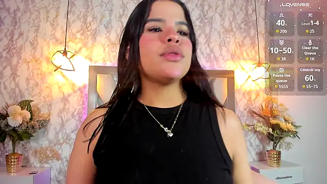 Aisha poweer online show from November 2025 02:11:01 AM