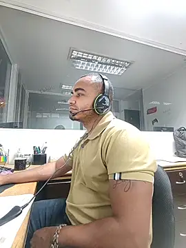 SanChacal5694 online show from March 2026 10:37:02 PM