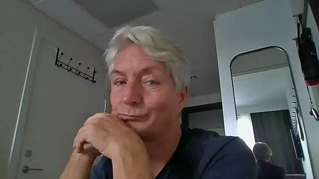 Swegay12-Exhi online show from October 2025 01:09:01 PM