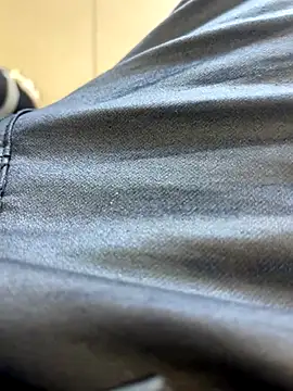 Snapshot of kamo012000 chatting on October 2025 08:03:01 AM kamo012000 online show from October 2025 08:03:01 AM