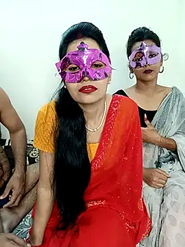 Snapshot of Sexy_kaira01 chatting on October 2025 03:56:02 PM Sexy kaira01 online show from October 2025 03:56:02 PM