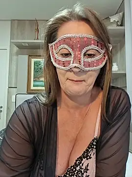 Snapshot of Sabrina_farm chatting on July 2026 01:32:02 AM Sabrina farm online show from July 2026 01:32:02 AM