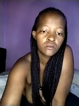 Snapshot of curvyyyyBabe chatting on December 2025 09:10:02 PM curvyyyyBabe online show from December 2025 09:10:02 PM