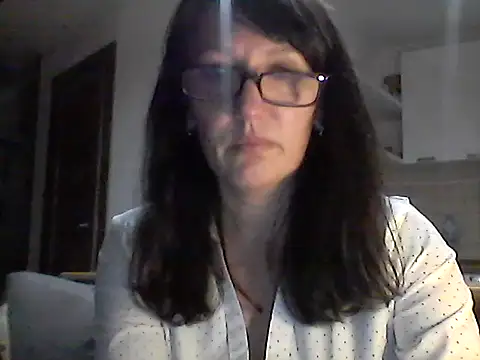 Elena48324 online show from October 2025 07:59:01 PM