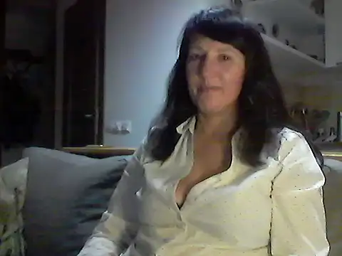 Elena48324 online show from November 2025 06:30:01 PM