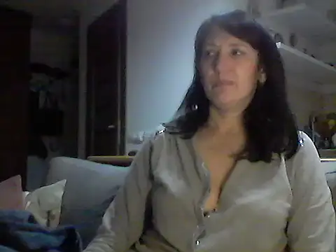 Elena48324 online show from December 2025 06:12:01 PM