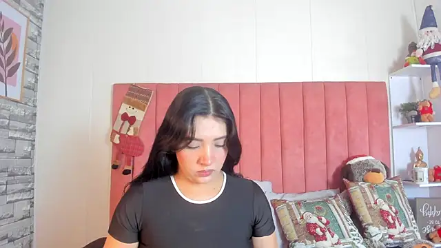 ashley Olsen online show from December 2025 02:49:01 AM